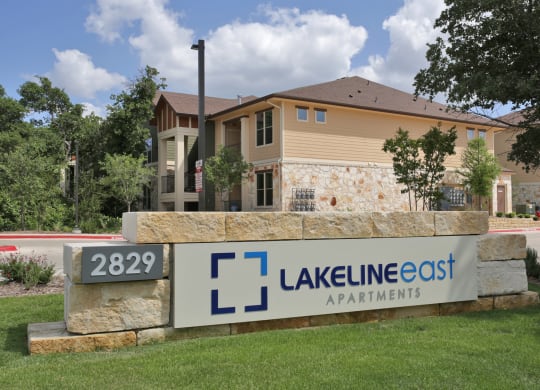 Lakeline East Apartments in Cedar Park, TX