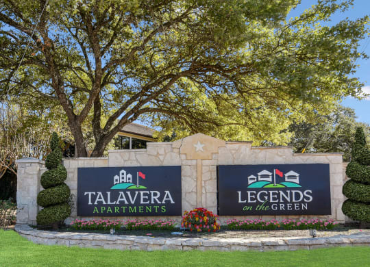the sign at the entrance to thetalavera apartments on the green