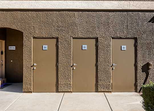 Exterior rentable storage