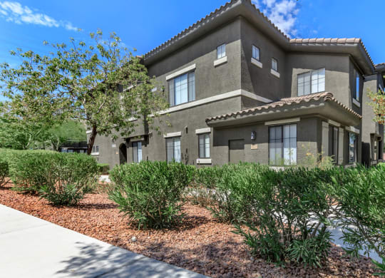 Amenities-Exterior-Green at The Cantera by Picerne, Las Vegas