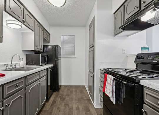 600 Baylor Apartments in Longview, TX a2 kitchen