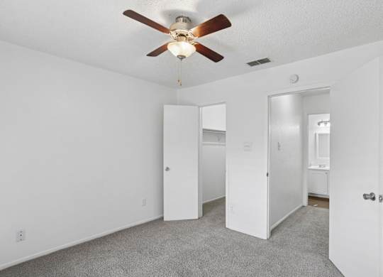600 Baylor Apartments in Longview, TX b2 bedroom