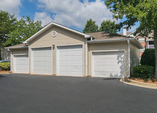 Garages at Wellington Ridge in Lawrenceville, GA