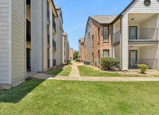 Building exteriors at Bandera Crossing in San Antonio, TX