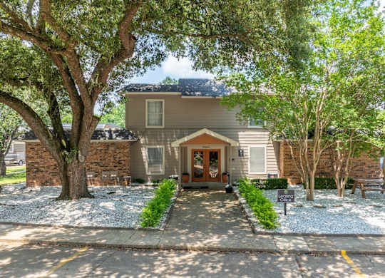 Leasing Office at Bayou Oaks in Alexandria, LA