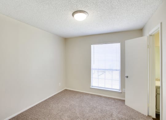 Bedroom 7 at Oaks of Denton in Denton, TX