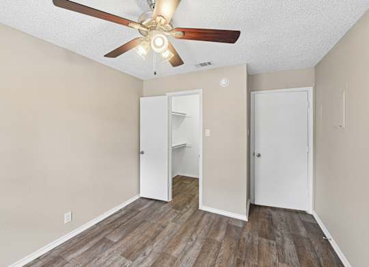 A2 unit at Brighton Place in Lewisville, TX