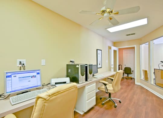 Business Center at 600 Baylor in Longview Tx