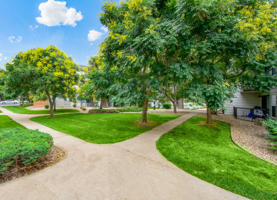 Greensview Apartments Walkways