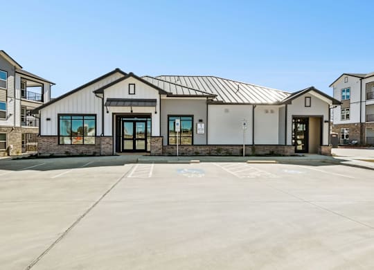 Leasing Office in Chapel Park Apartments in Waco, TX