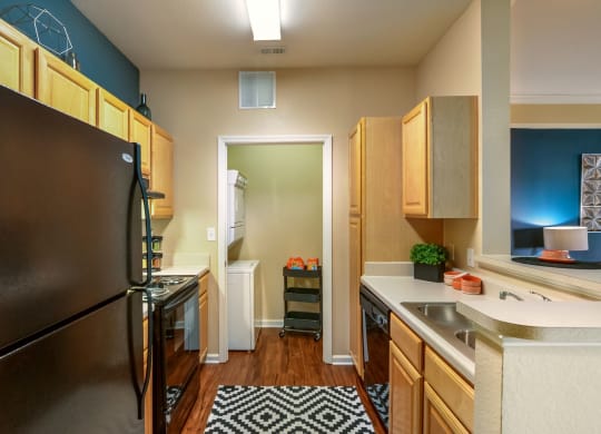 Furnished Kitchen at Courthouse Square Apartments in Stafford, VA