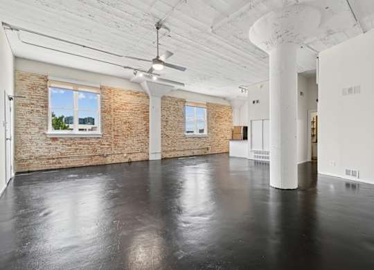 Elm St Lofts in Dallas TX living room