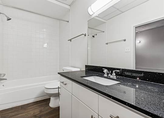 3200 Main Lofts in Dallas, TX Bathroom