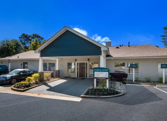 leasing office at Dunwoody Pointe in Sandy Springs, GA