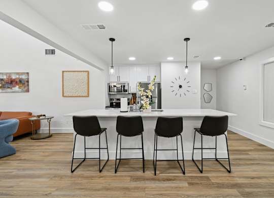 Estelle Creek Apartments in Irving, TX Resident Center