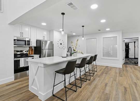 Estelle Creek Apartments in Irving, TX Resident Center