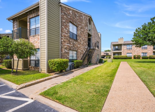 Lakeridge Apartment Homes in Irving, Texas, TX