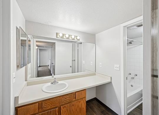 Greensview in Aurora CO Colonial Bathroom