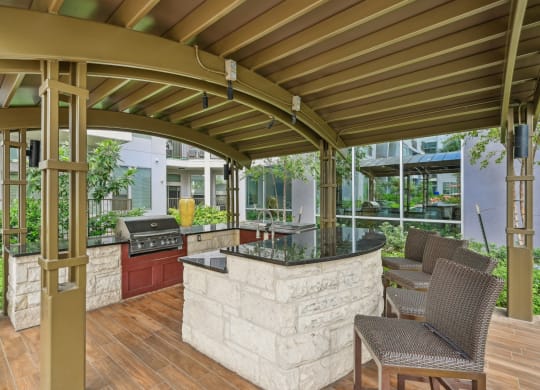 BBQ grilling area at Harlow River Oaks in Houston, TX
