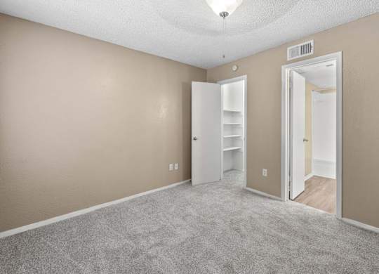 1 Bedroom unit at Hillside Creek in Austin, Tx