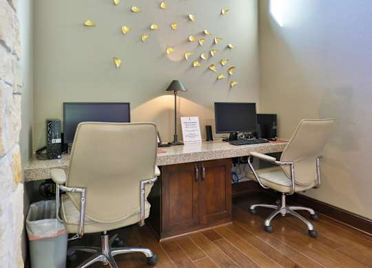 Hilltops Apartments in Conroe, Tx Business Center