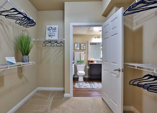 Hilltops Apartments in Conroe, Tx Model Unit