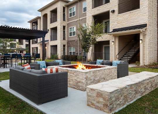 Hilltops Apartments in Conroe, Tx Fire Pit