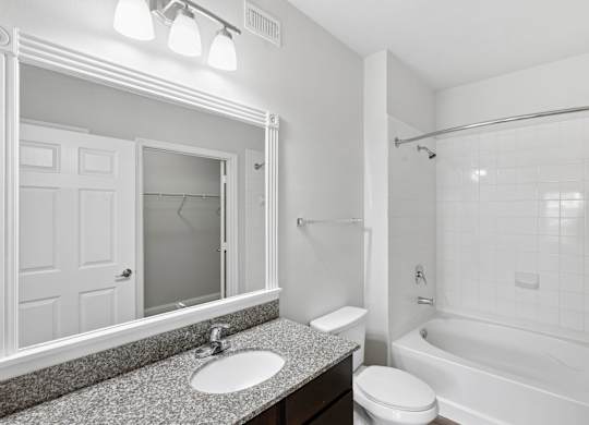 Timbergrove bathroom at Hilltops in Conroe, TX