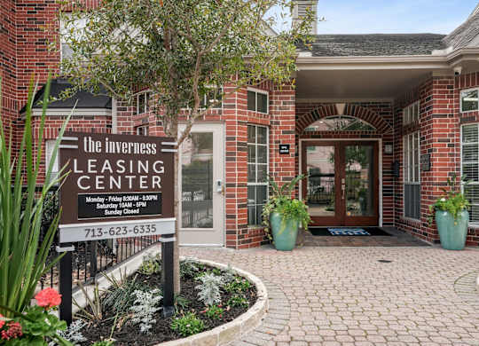 Leasing Office at Inverness in Houston, TX