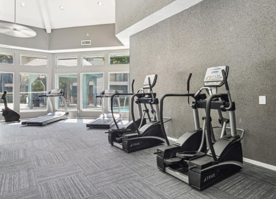 State-of-the-art fitness equipment at Laurels of Sendera apartments in Arlington, TX
