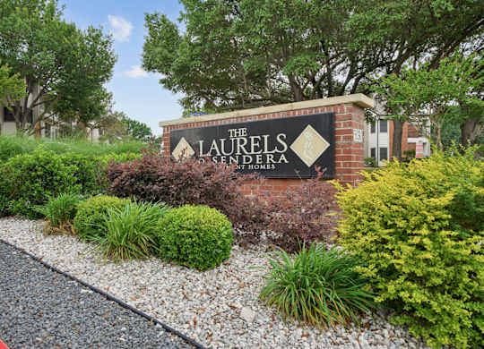 Property sign at Laurels of Sendera in Arlington, TX