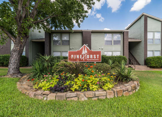 Pinehurst: Signage, at Westdale Hills, TX