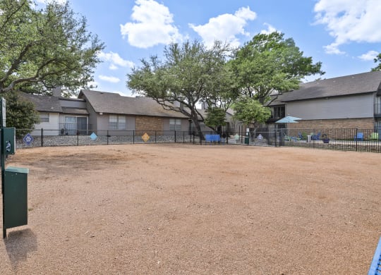 the preserve at ballantyne commons community dog park