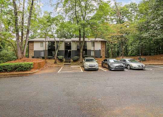 Riverwood Apartments in Roswell, GA Apartment Exterior