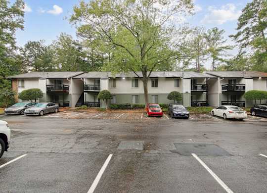 Riverwood Apartments in Roswell, GA Building Exterior