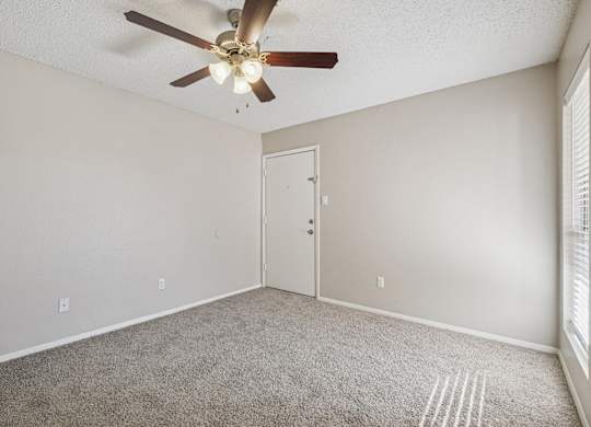 Rustic Oaks Apartments in Wylie, Tx bedroom
