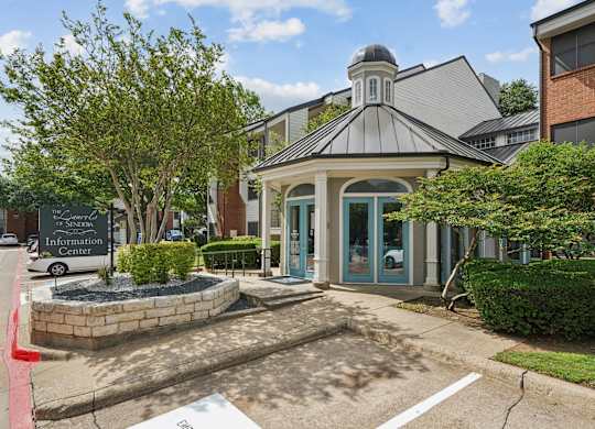 Leasing office at Laurels of Sendera in Arlington, TX