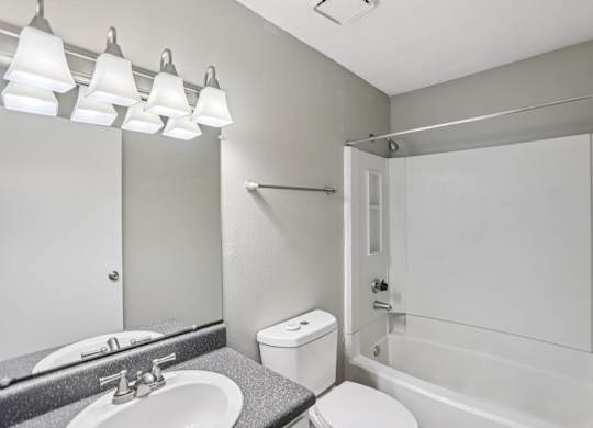 Standford Village Apartments in Norcross, GA Bathroom