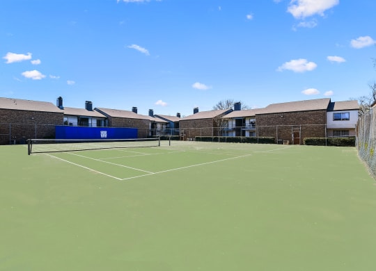 Tennis Court at Davenport Apartments in Dallas, TX