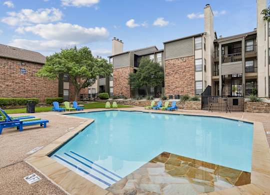 Pool at The Summit in Mesquite, TX