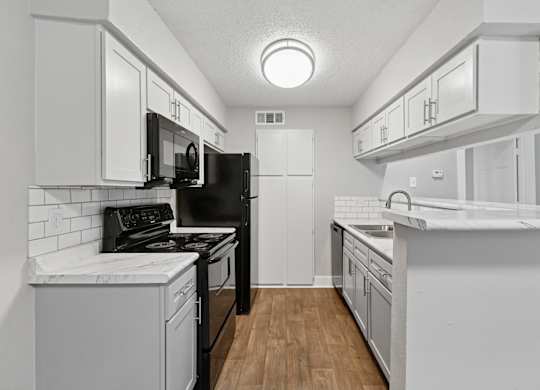 Westdale Hills Sawgrass in Hurst TX Kitchen