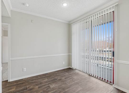A3 dining room at Jefferson Place in Irving, Tx