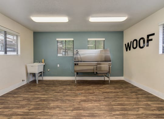 Dog Spa Tub at Rocklin Manor  Apartments, Rocklin  