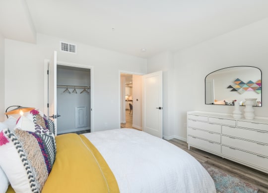 Gorgeous Bedroom at Sierra Gateway Apartments, Rocklin, 95677