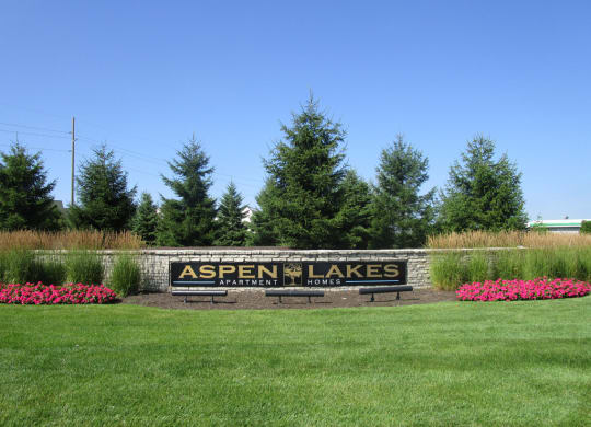 Aspen Lakes Entry Signage at Aspen Lakes Apartments, Indianapolis, IN
