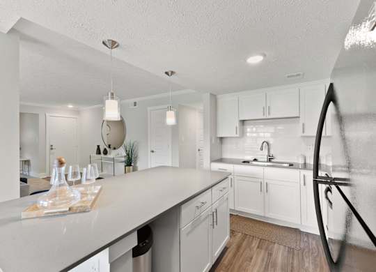 Tile Backsplash at Lakes of Carmel Apartments, Carmel