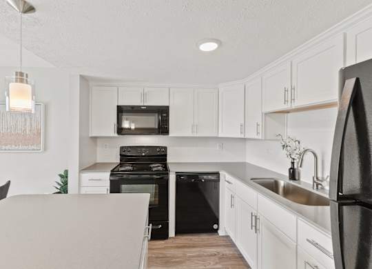 Eat-In Kitchen at Lakes of Carmel Apartments, Carmel, 46032
