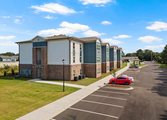 Peaks of Lexington Apartments External Drone Picture
