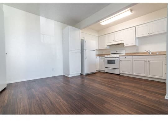 Chef-Inspired Kitchens at Costa Mesa Family Village, Costa Mesa
