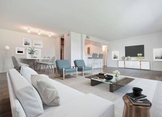Plaza at Beverly Plaza Apartments, California, 90815